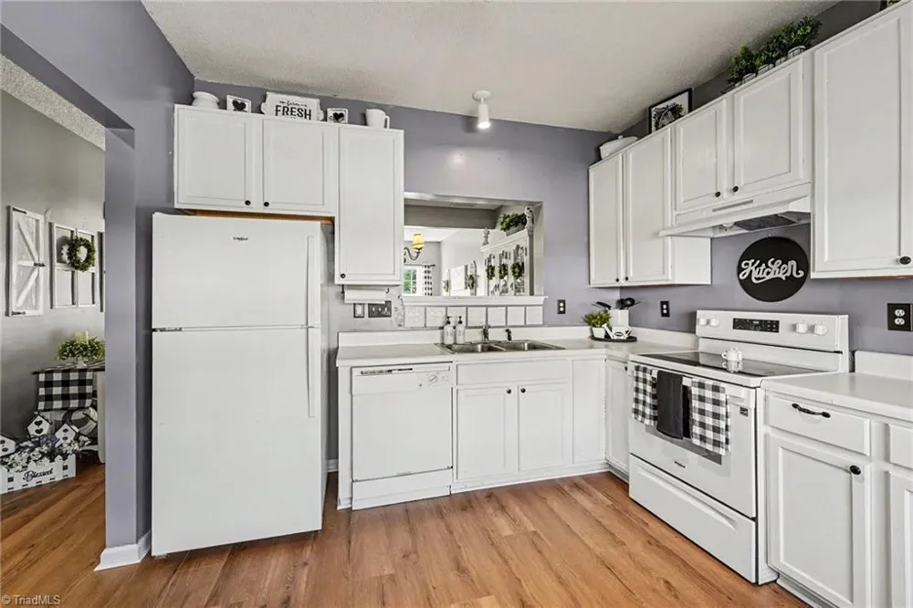 1406 Brittany Way Archdale, NC 27263