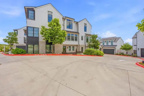 702 Ariana Court