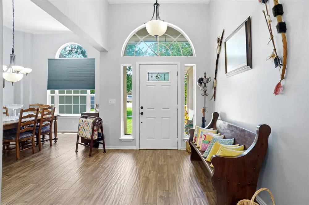 102 Manders Court Runaway Bay, TX 76426