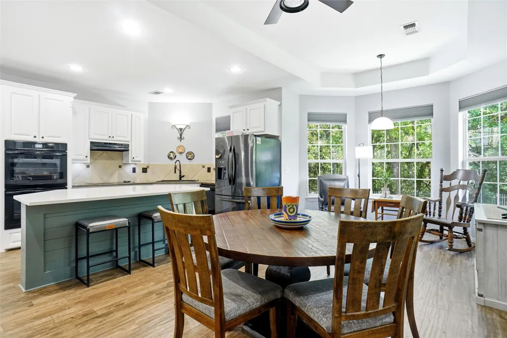 102 Manders Court Runaway Bay, TX 76426