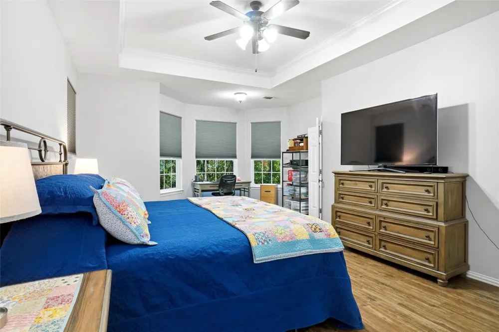 102 Manders Court Runaway Bay, TX 76426