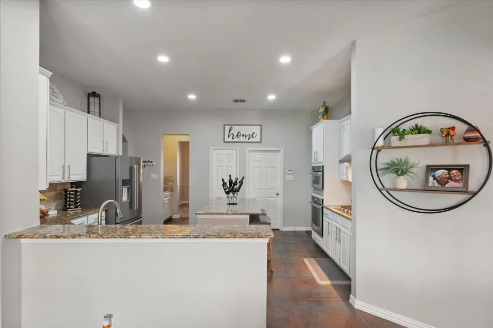 905 Killian Drive Mansfield, TX 76063