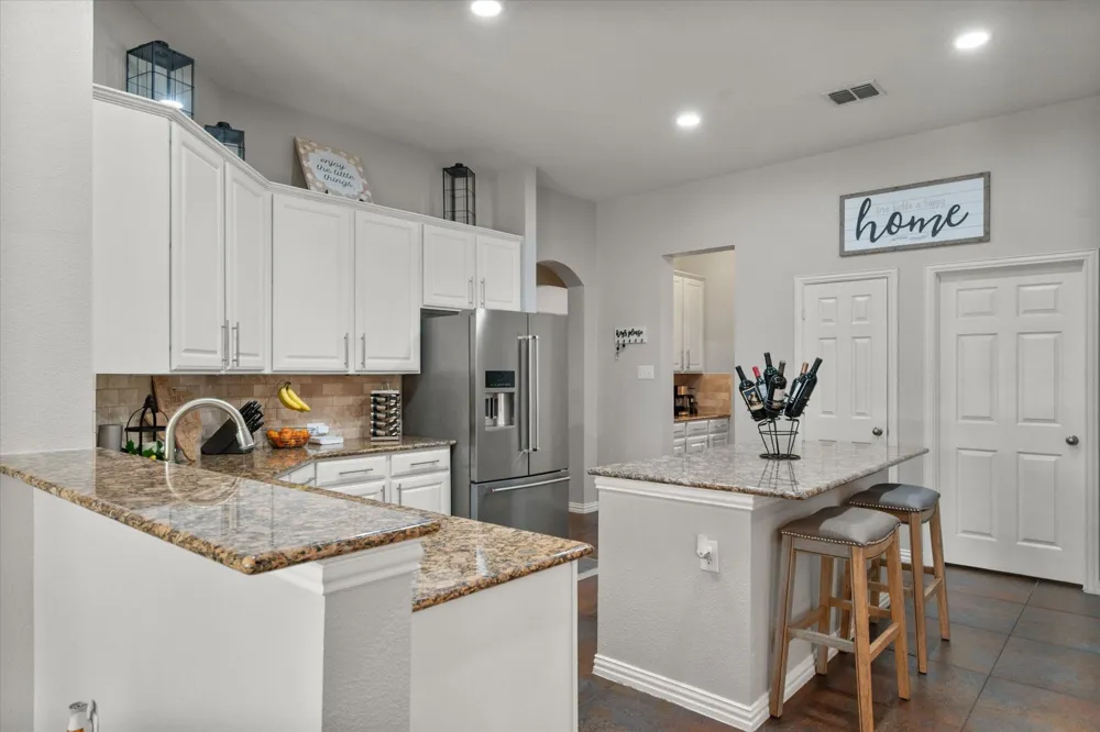905 Killian Drive Mansfield, TX 76063