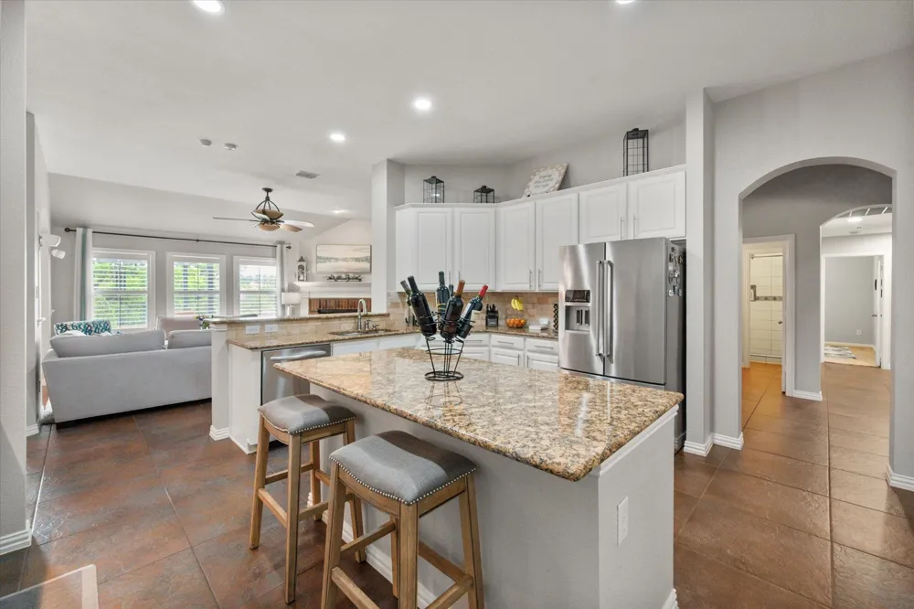 905 Killian Drive Mansfield, TX 76063