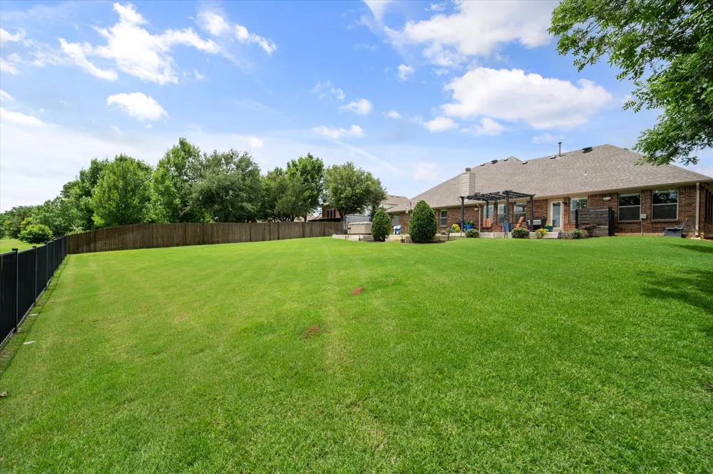 905 Killian Drive Mansfield, TX 76063