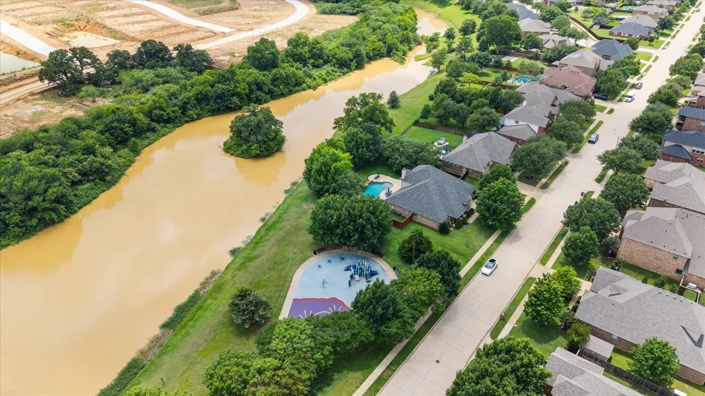 905 Killian Drive Mansfield, TX 76063