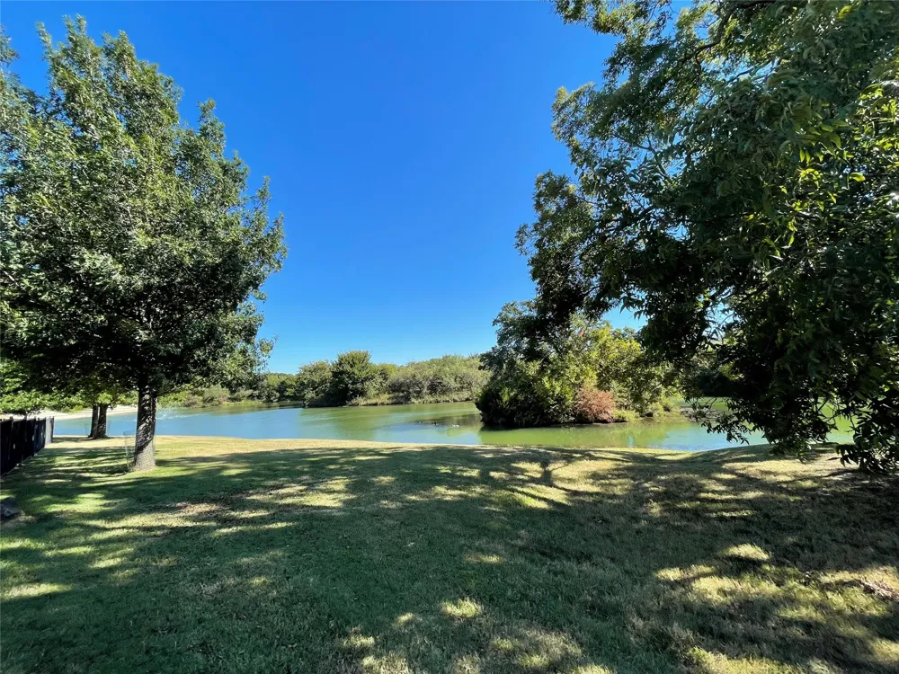 905 Killian Drive Mansfield, TX 76063