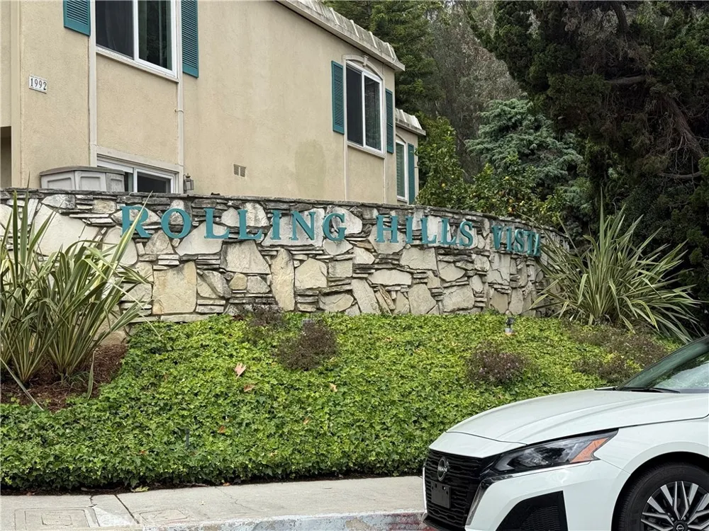 1948 Rolling Vista Drive #41 Lomita, CA 90717