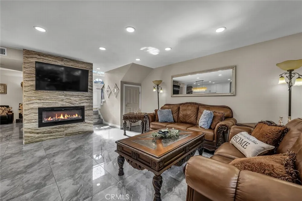 1948 Rolling Vista Drive #41 Lomita, CA 90717