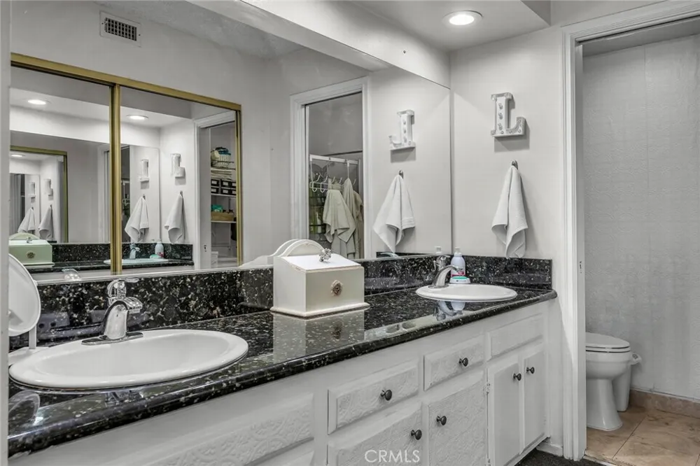 1948 Rolling Vista Drive #41 Lomita, CA 90717