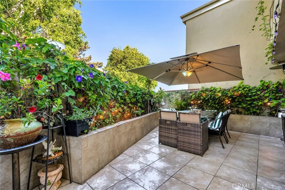 1948 Rolling Vista Drive #41 Lomita, CA 90717