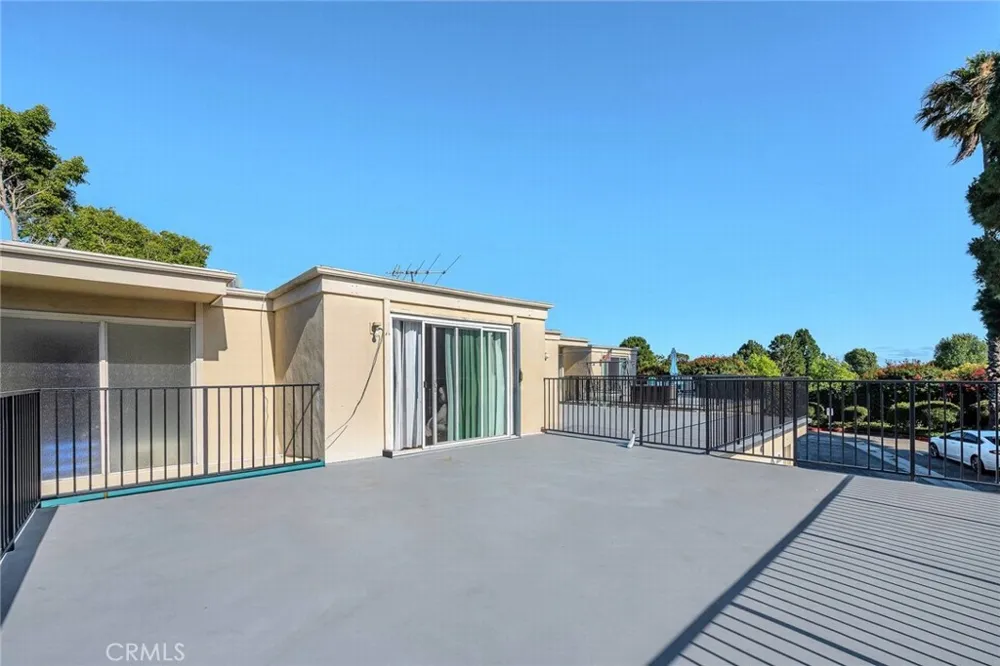 1948 Rolling Vista Drive #41 Lomita, CA 90717