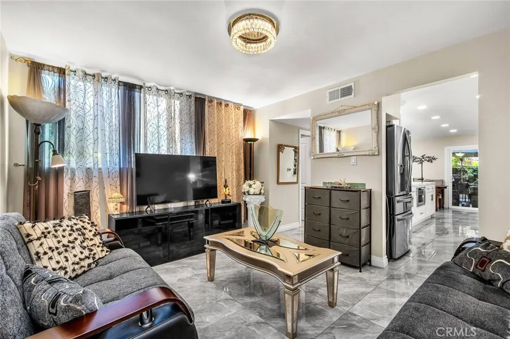 1948 Rolling Vista Drive #41 Lomita, CA 90717