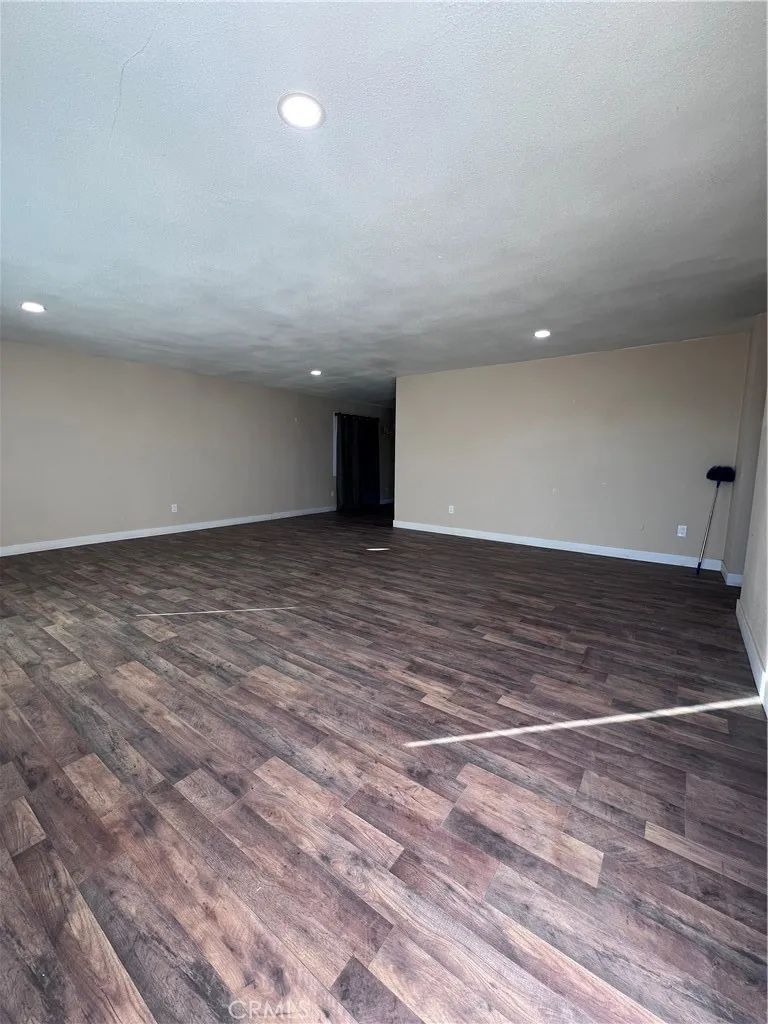 25346 Agate Barstow, CA 92311