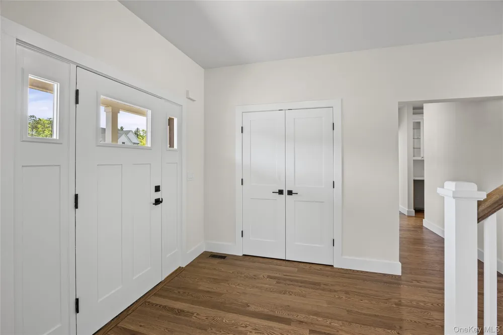 5 Jersey Avenue Miller Place, NY 11764