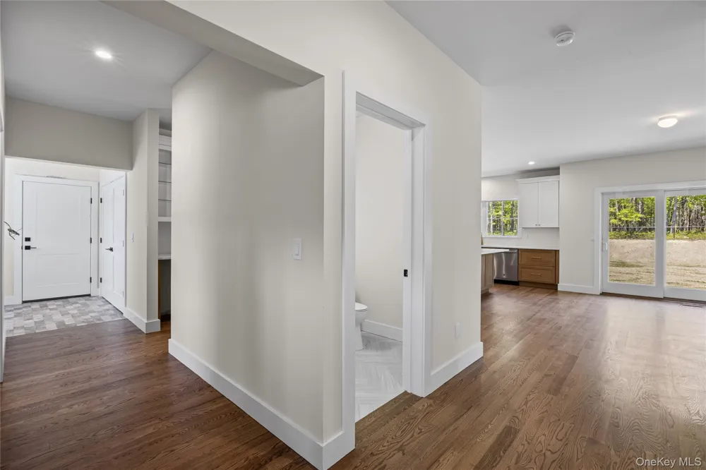 5 Jersey Avenue Miller Place, NY 11764