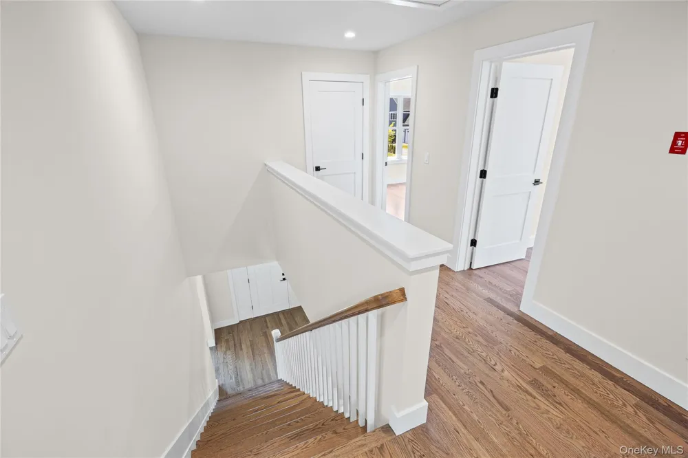 5 Jersey Avenue Miller Place, NY 11764