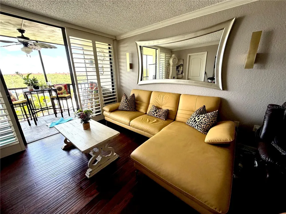 1000 COVE CAY DRIVE #4D Clearwater, FL 33760