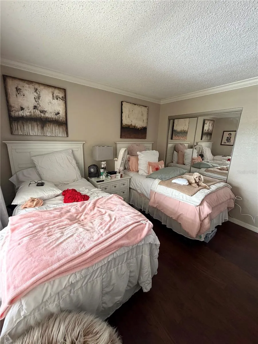 1000 COVE CAY DRIVE #4D Clearwater, FL 33760