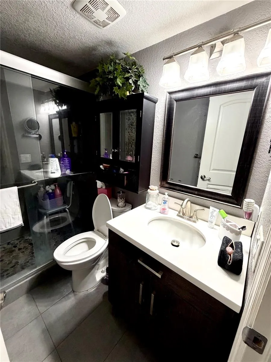 1000 COVE CAY DRIVE #4D Clearwater, FL 33760