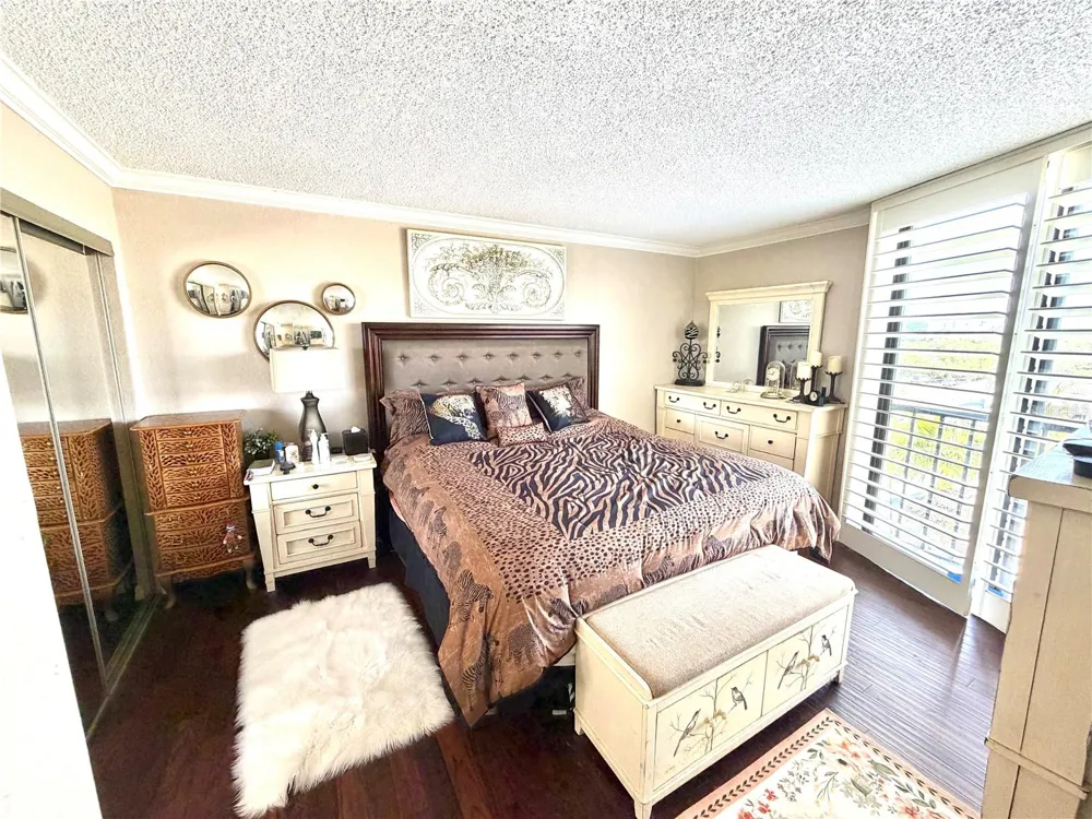 1000 COVE CAY DRIVE #4D Clearwater, FL 33760