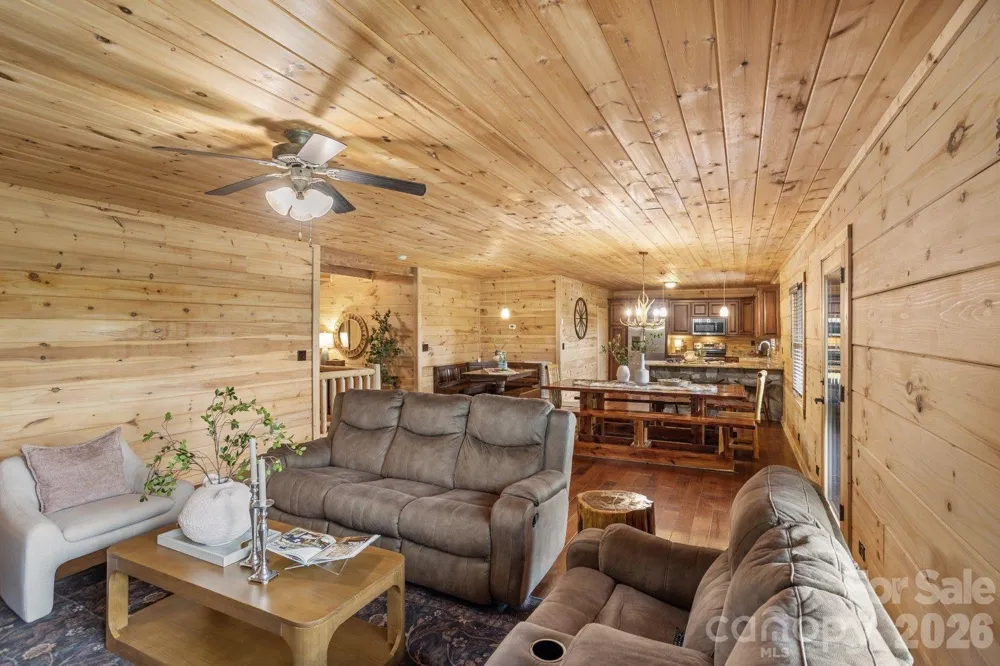 1732 Waters Edge Drive Granite Falls, NC 28630
