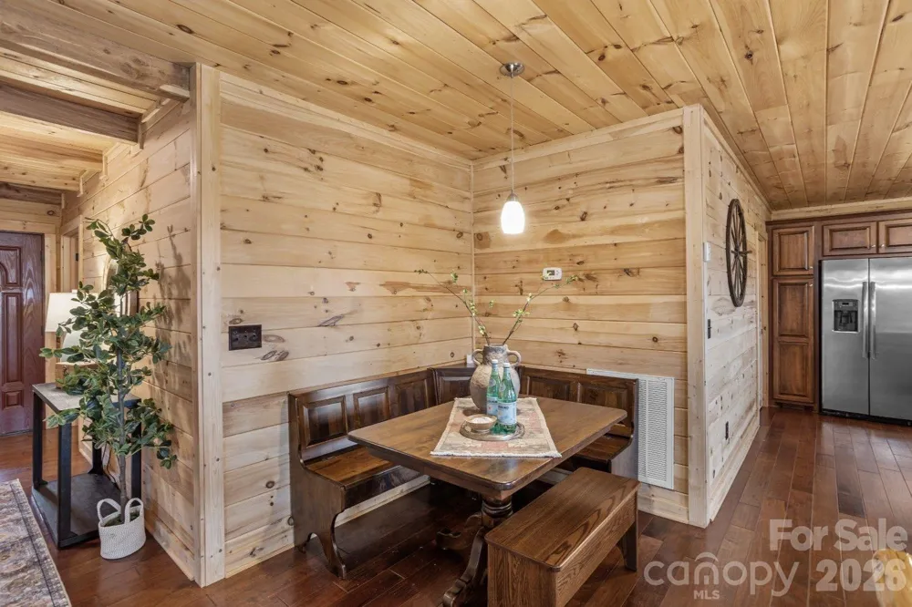 1732 Waters Edge Drive Granite Falls, NC 28630