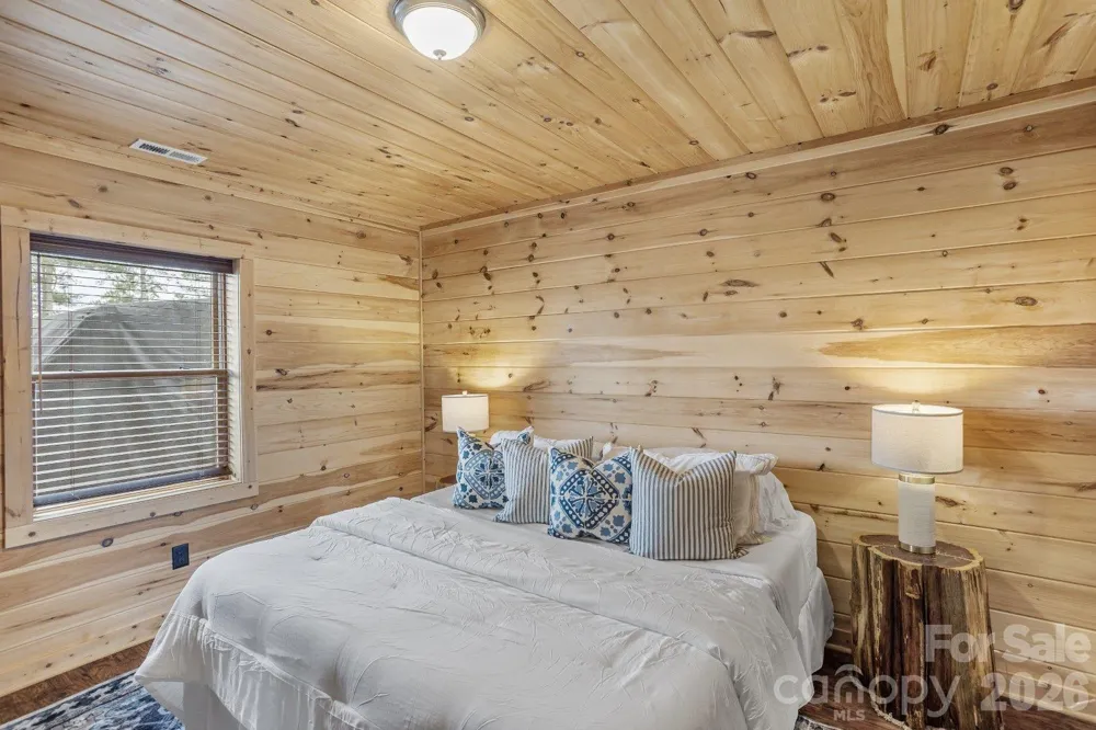 1732 Waters Edge Drive Granite Falls, NC 28630