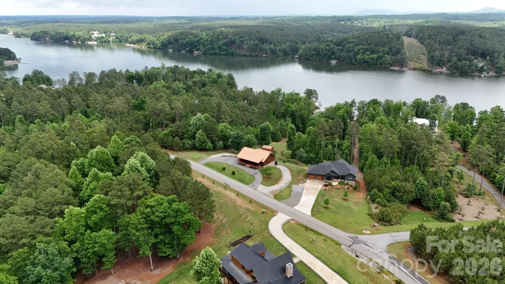 1732 Waters Edge Drive Granite Falls, NC 28630