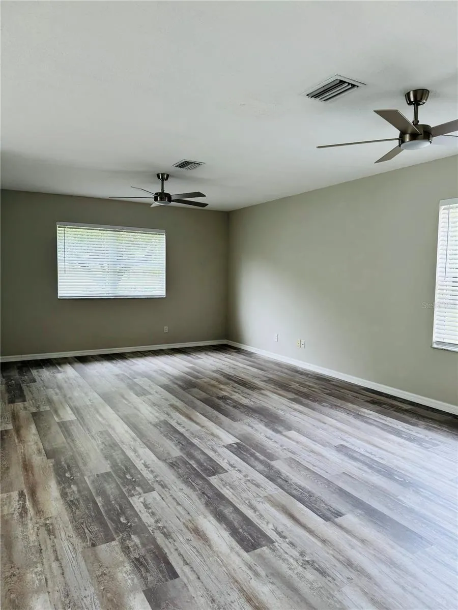 3517 TRAPNELL RIDGE DRIVE Plant City, FL 33567