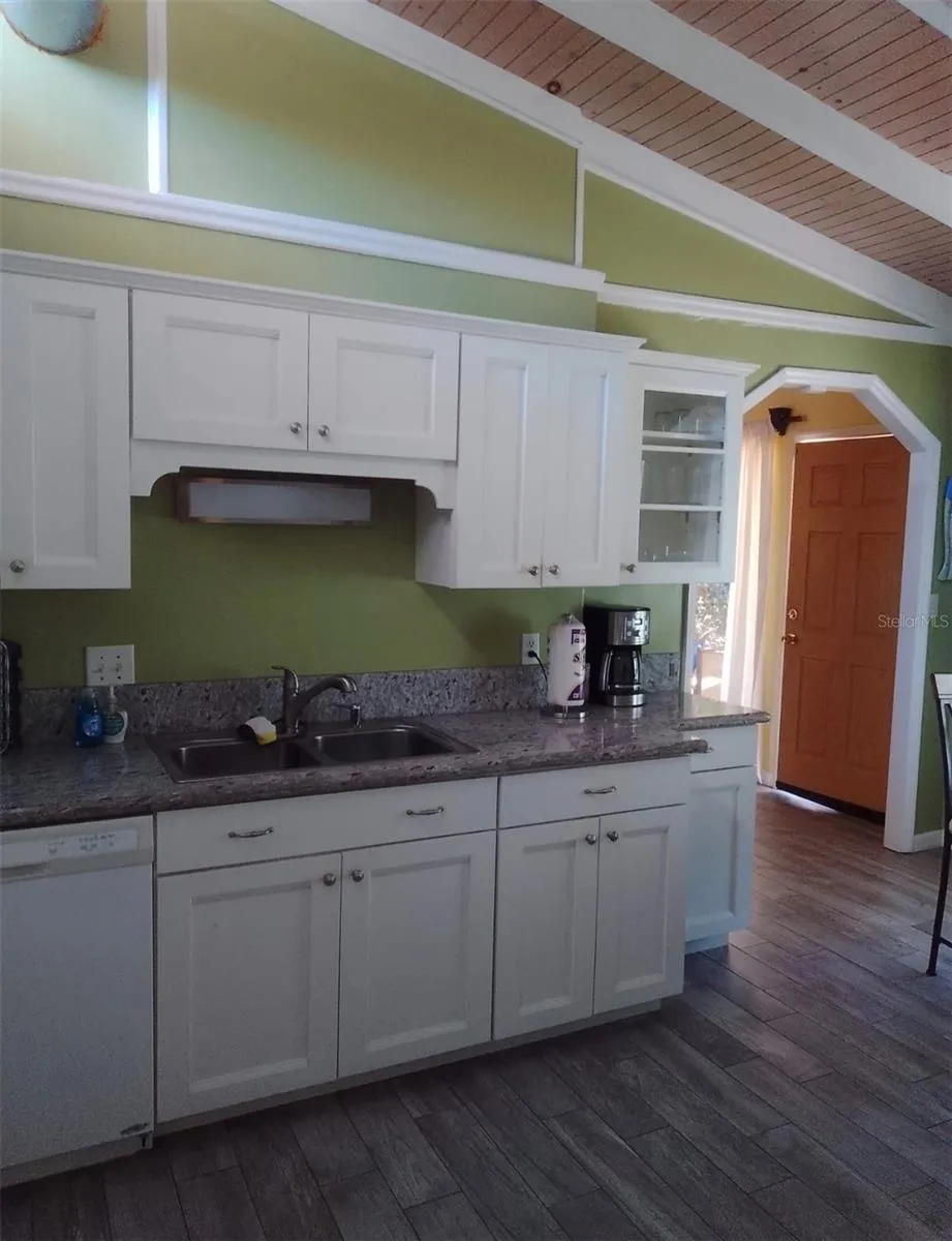 9434 BEAR LAKE ROAD Apopka, FL 32703