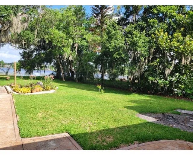 9434 BEAR LAKE ROAD Apopka, FL 32703