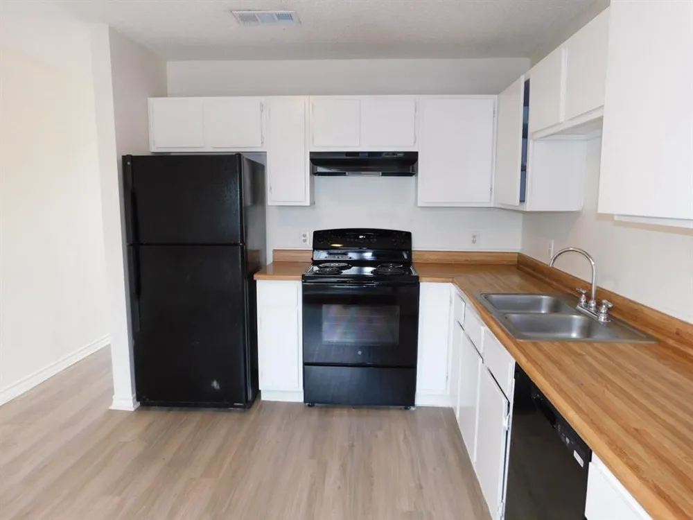 1002 Southwalk Street #C Georgetown, TX 78626