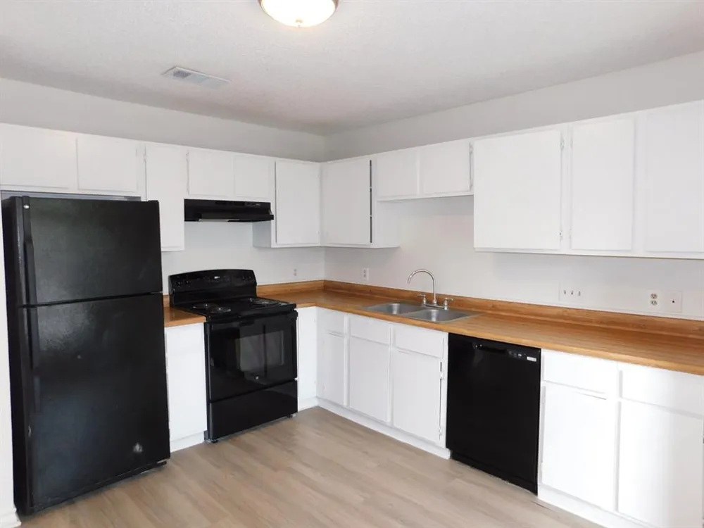 1002 Southwalk Street #C Georgetown, TX 78626