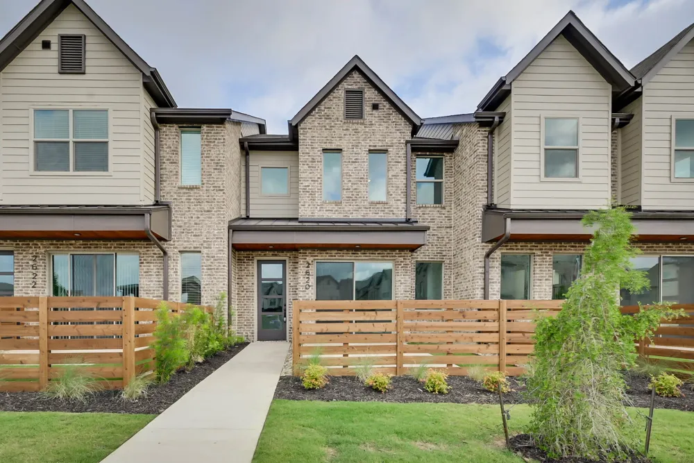 2620 La Cala Drive Grand Prairie, TX 75054