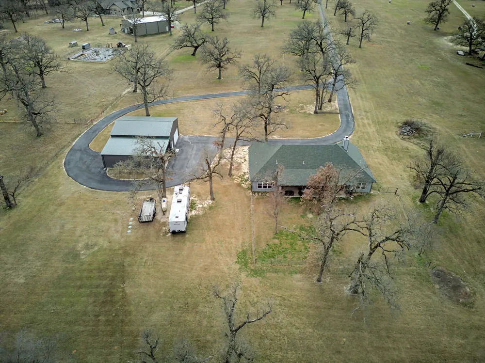 9748 County Road 1200 Athens, TX 75751