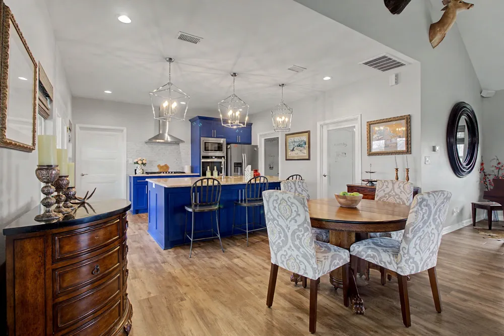 9748 County Road 1200 Athens, TX 75751