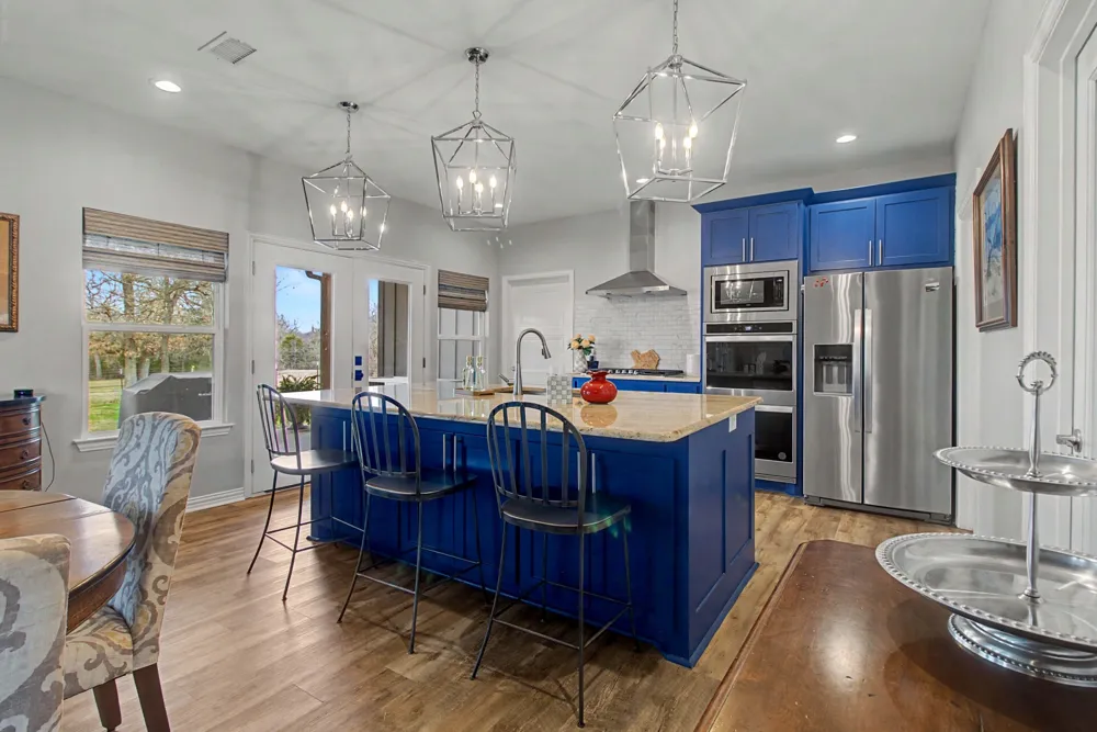 9748 County Road 1200 Athens, TX 75751