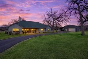 9748 County Road 1200 Athens, TX 75751