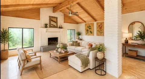 3918 Valle Del Sol