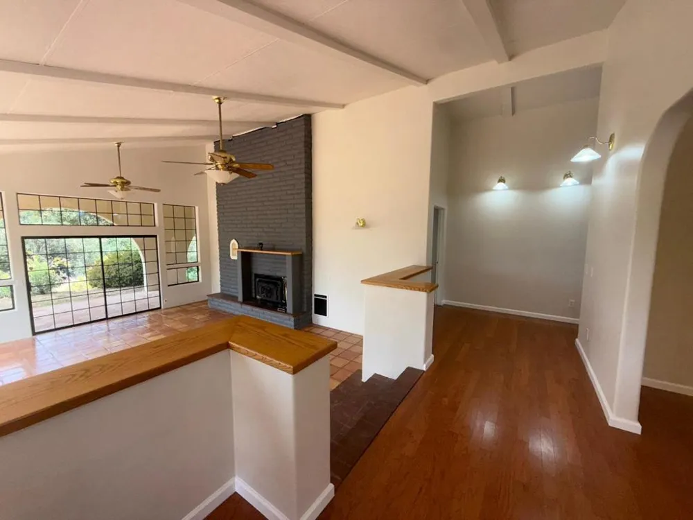 11585 Mccarthy Road Carmel Valley, CA 93924