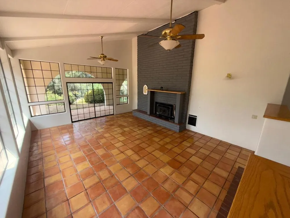 11585 Mccarthy Road Carmel Valley, CA 93924