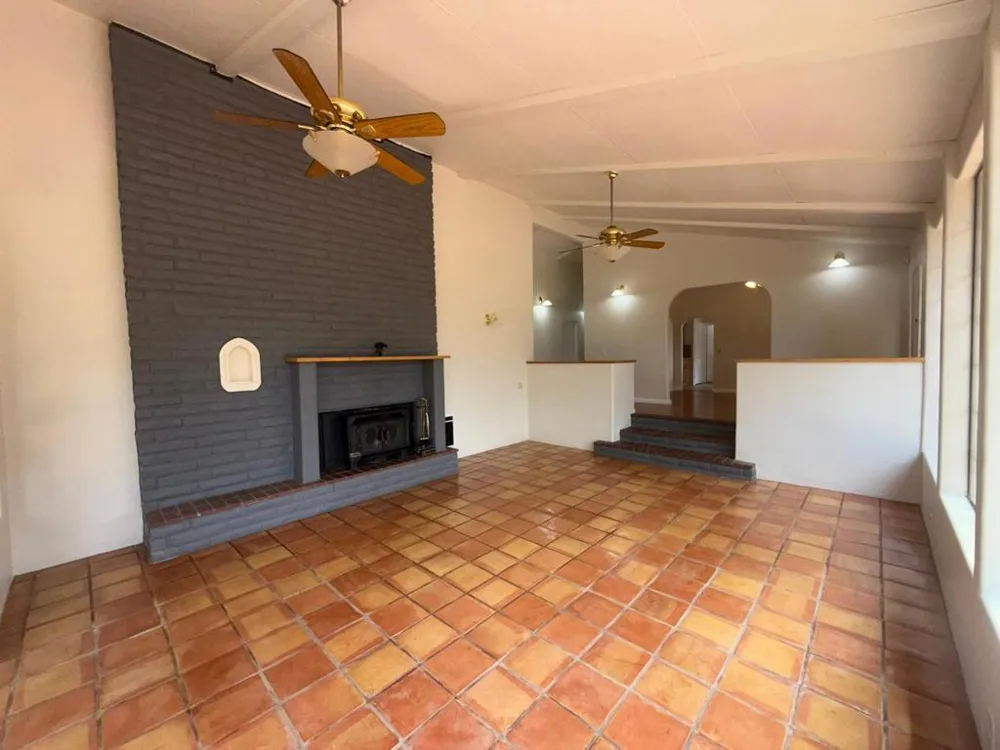 11585 Mccarthy Road Carmel Valley, CA 93924