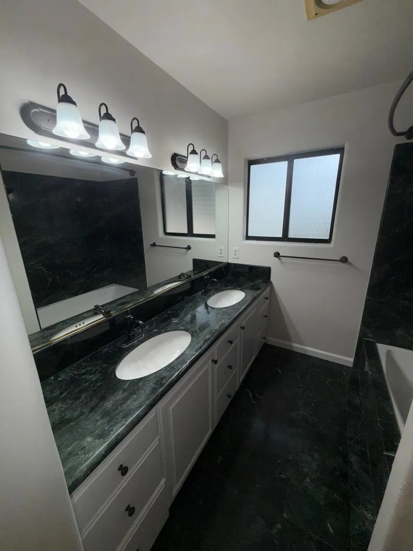 11585 Mccarthy Road Carmel Valley, CA 93924