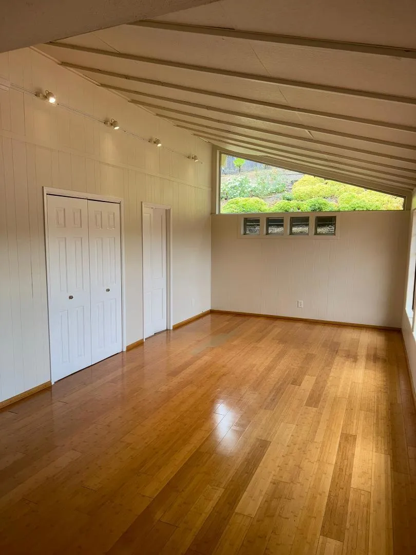 11585 Mccarthy Road Carmel Valley, CA 93924
