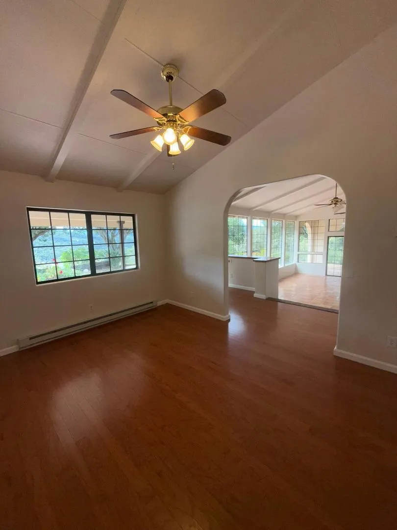 11585 Mccarthy Road Carmel Valley, CA 93924