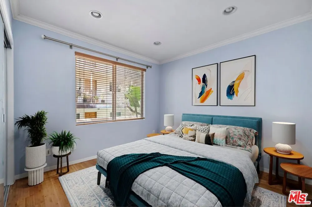 1018 4th Street #203 Santa Monica, CA 90403