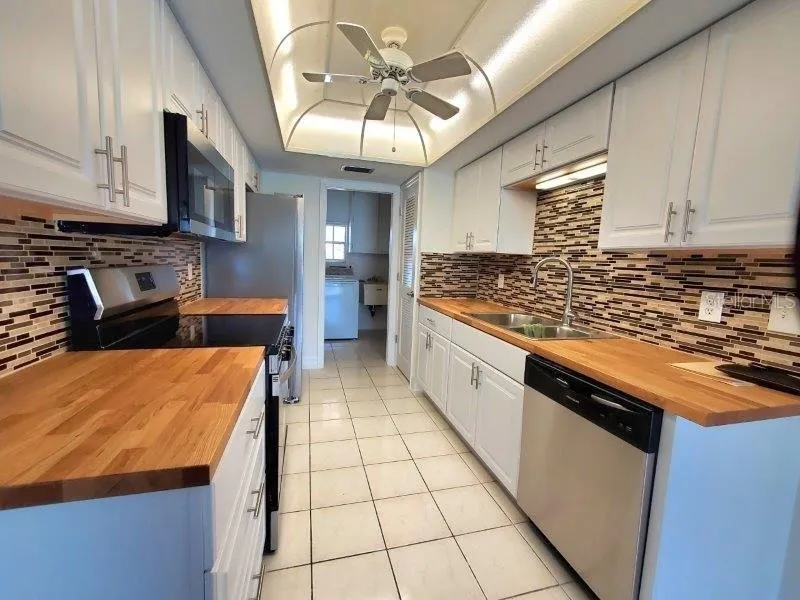 910 SANTA BRIGIDA COURT Punta Gorda, FL 33950