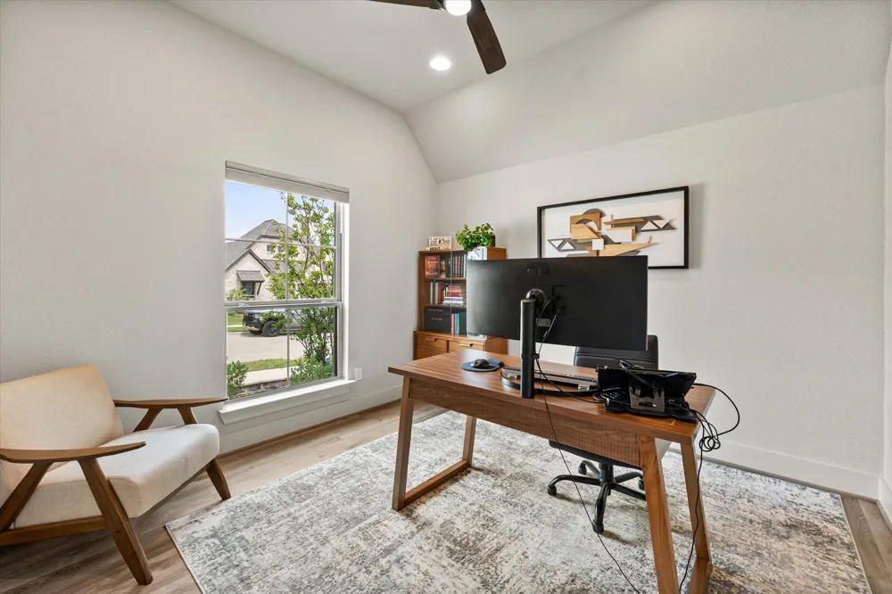 121 Tierra Blanca Lane Rhome, TX 76078