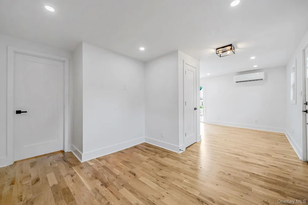 295 Cuba Hill Road Huntington, NY 11743
